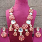 kundan necklace with earings