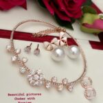 Choker With 3 pair of Earings