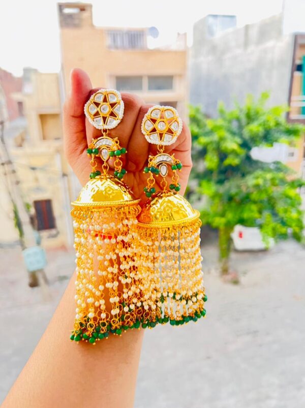 Kundan Long Latkan Jhumka