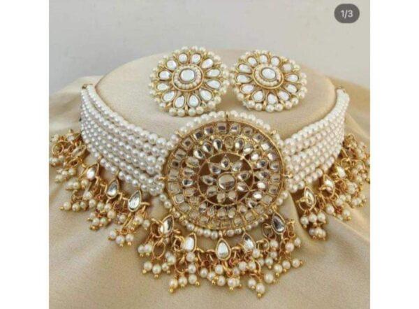 white kundan choker set