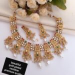 Beautiful choker set
