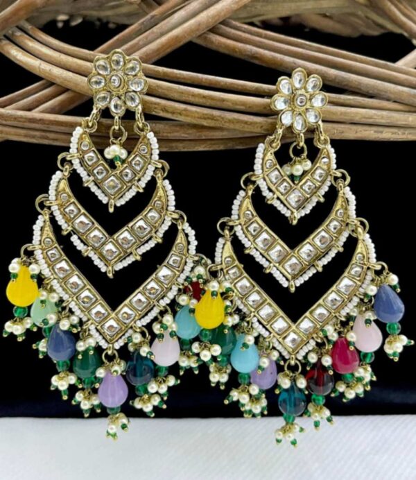 Mehndi polish kundan earrings