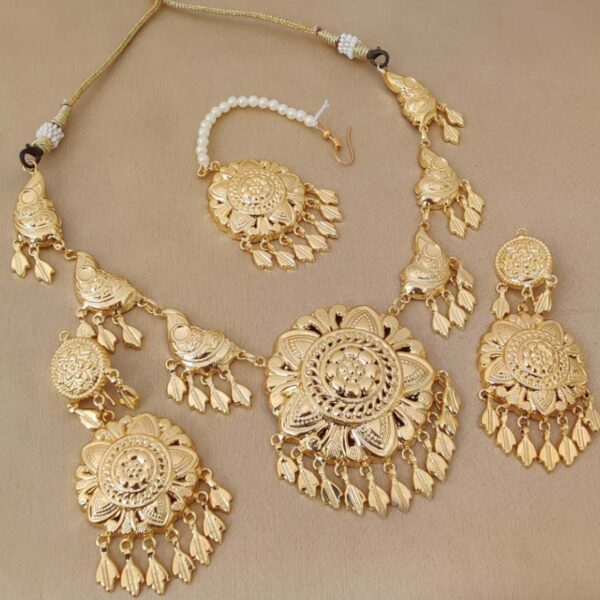 Gold plated necklace combo