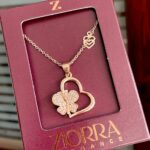 Rosegold polish 18 inches chain pendant,