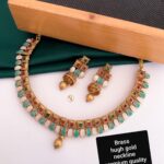 Beautiful neckline high gold