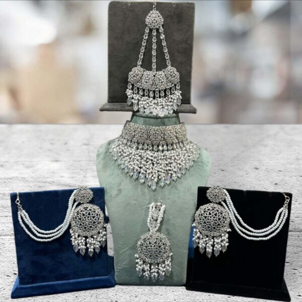 Gold platinum plated necklace bahubali earrings,tikka,passa