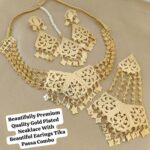 Gold Plated Necklaces With  Earings Tika And Big Size Side Passa