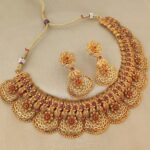 Beautiful Gold Plated Neaklace With Beautiful Earings set...