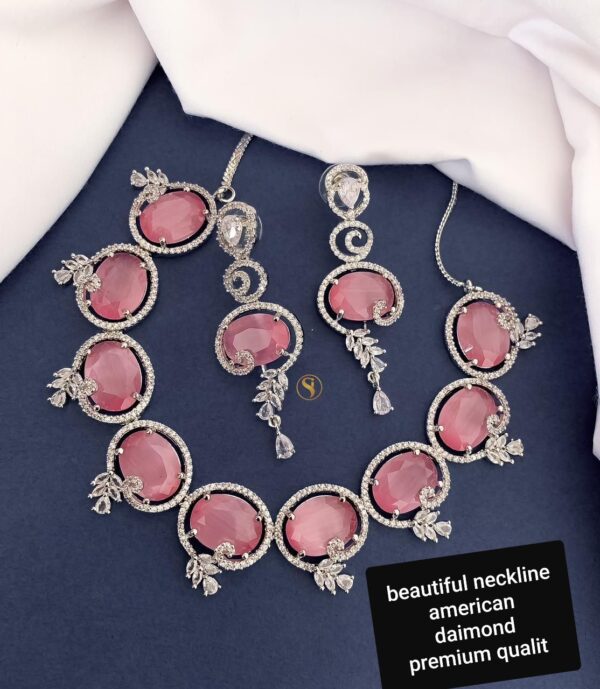 Beautiful Neckline American daimond No comparison about quality