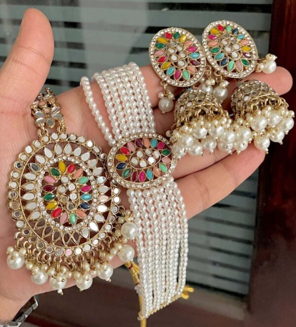 Beautiful Mirror 🪞 Chokker With Jumkie And Tika…. combo