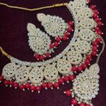 Beautiful Kundan  Chokker With Beautiful Earring And Tika…