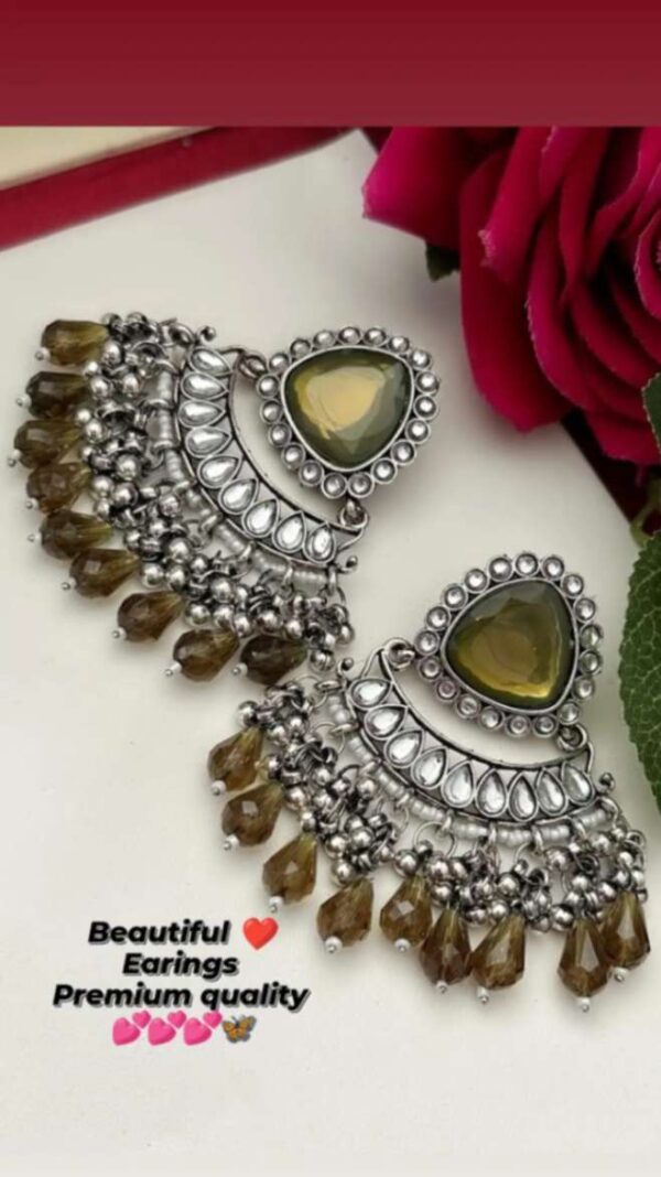 chand kundan earrings set