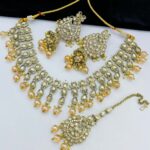 Mehndi Polish Kundan Choker With Jumkie With Tika Original Crystal Bead Pearls Used