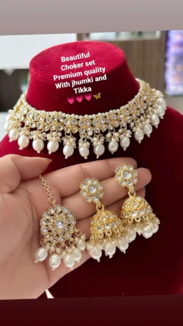 choker set With jhumki and tikka