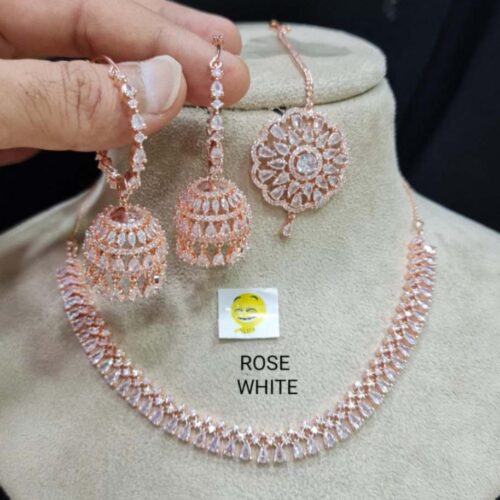 Rose Diamond Necklace With Bali Jumkie Earings And Big Size Tika - white