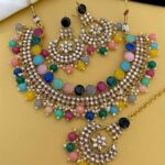 Kundan Chokker With Beautiful Tops And Tika