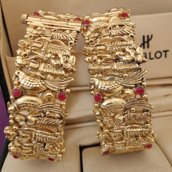 Gold Plated Antique Bangles Combo Pack