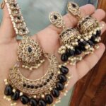 Reverse Diamond Jumkie Earings With Big Size Tika