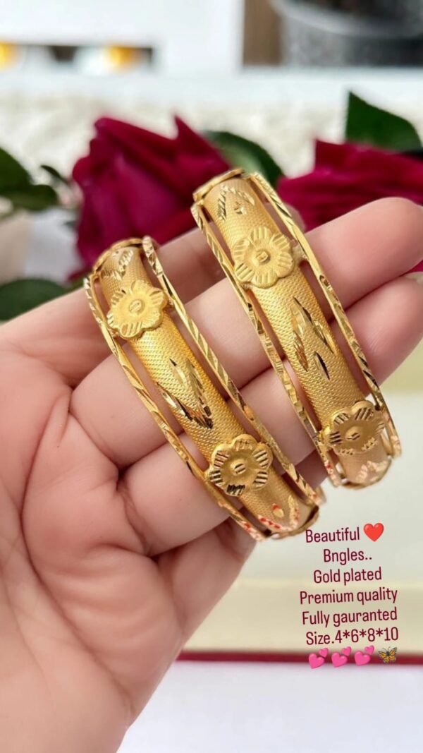 Gold plated Bangles Set