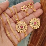 Semi Gold Look Pendant Set