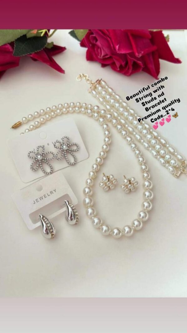 String With Studs And Bracelet