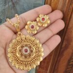 High Quality Gold Pendant