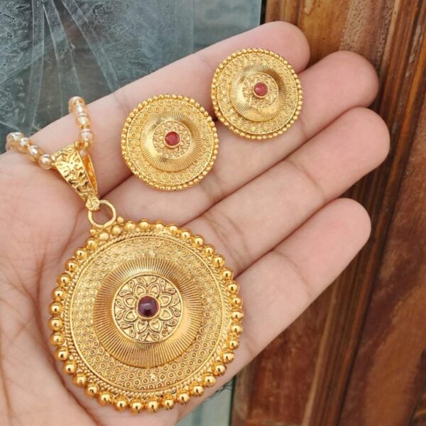 High Quality Gold Pendant