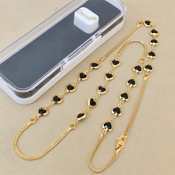 Chain And Manglasutra