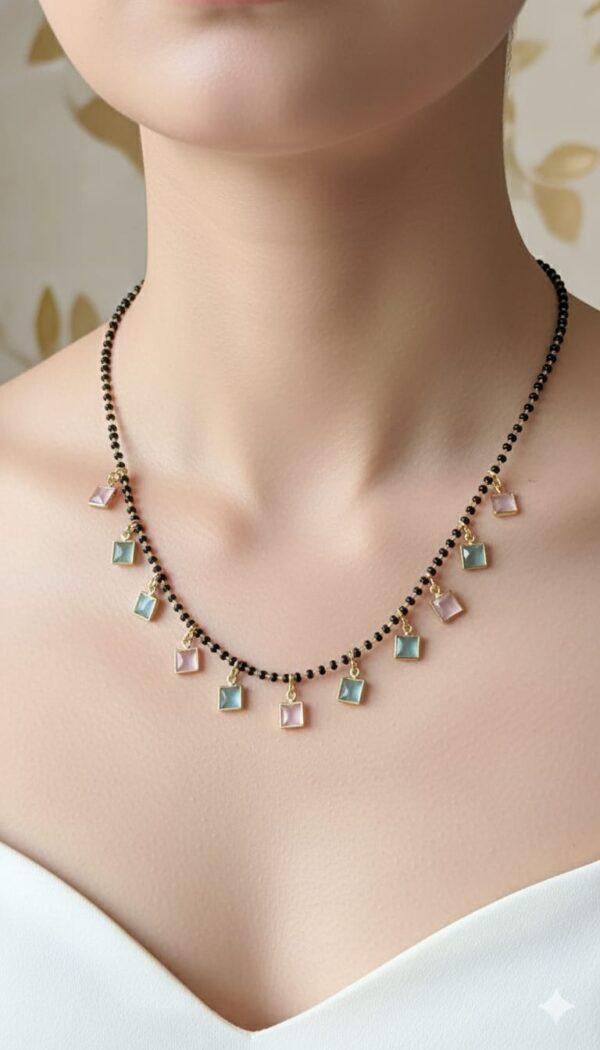 Chain And Manglasutra