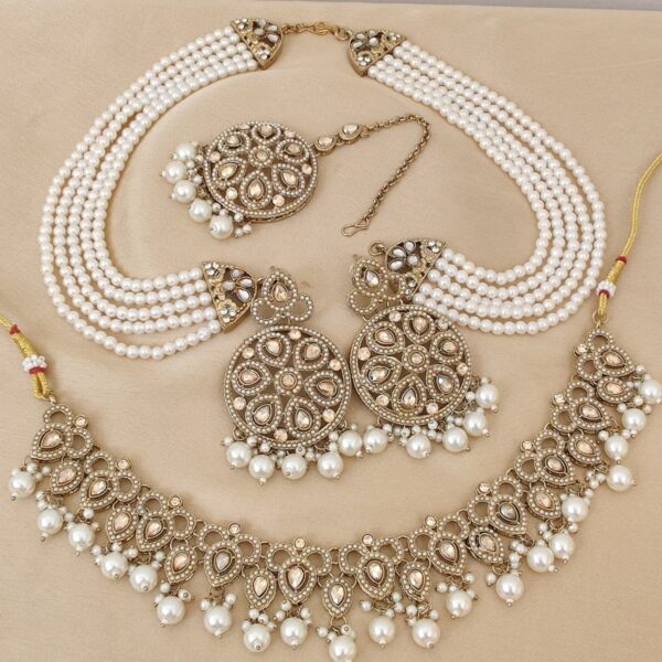 Beautifully Pakistani Necklace With Earrings With Earchain Combo