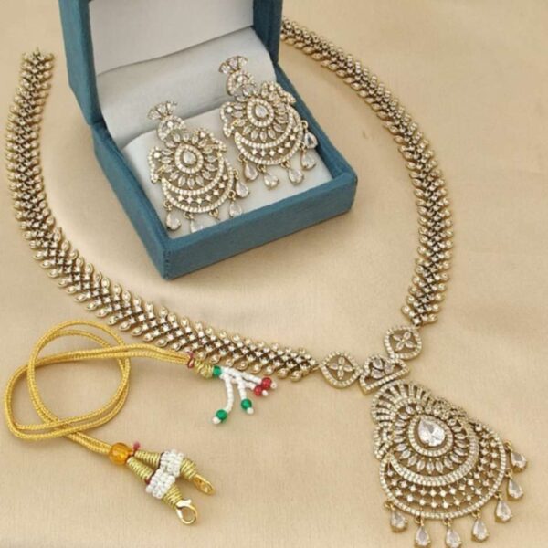 Diamond Necklace With Big Size Earrings