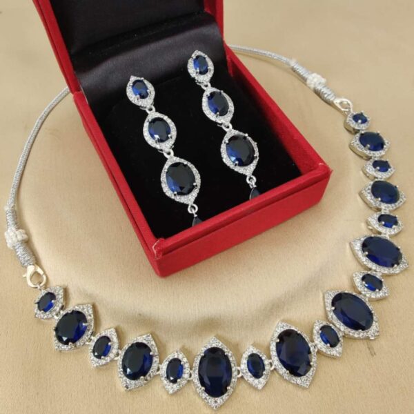 Necklace With Beautiful Earrings