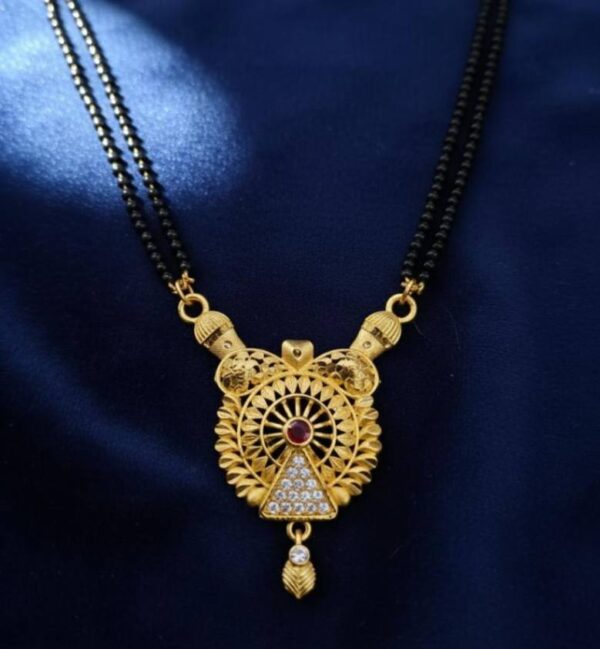 Beautifully Manglesutra With Double Chain