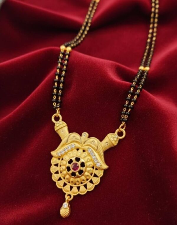 Beautifully Manglesutra With Double Chain